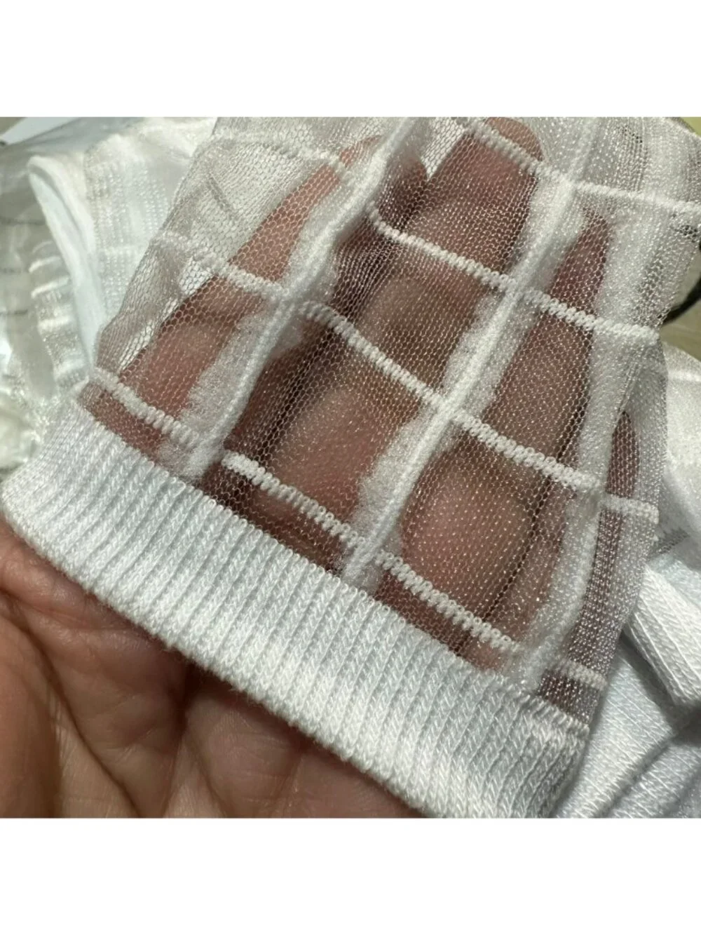 ⭐New Women Socks 5 Pairs Transparent Silk Elastic Mesh  Multi design Ankle White
